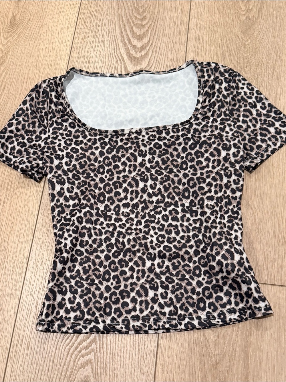 SHEIN Brown Leopard Print Square Neck Short Sleeve Top